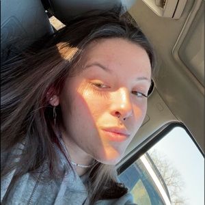 Meet your Posher, Macayla